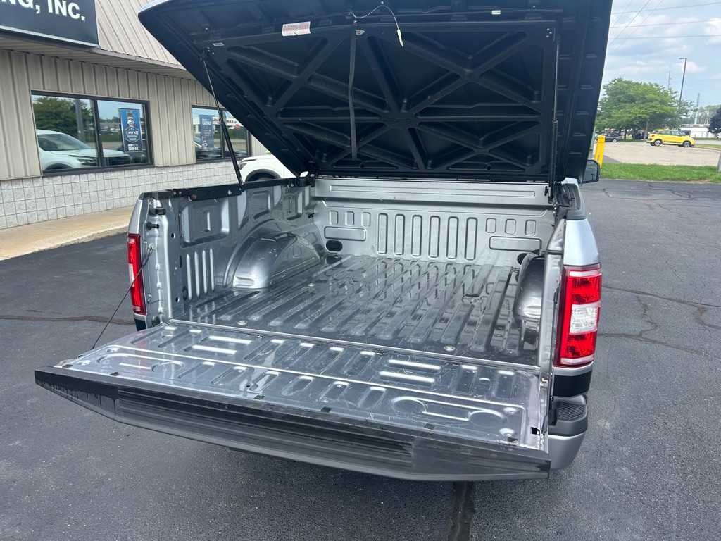 Photo 10 of this FORD F150
