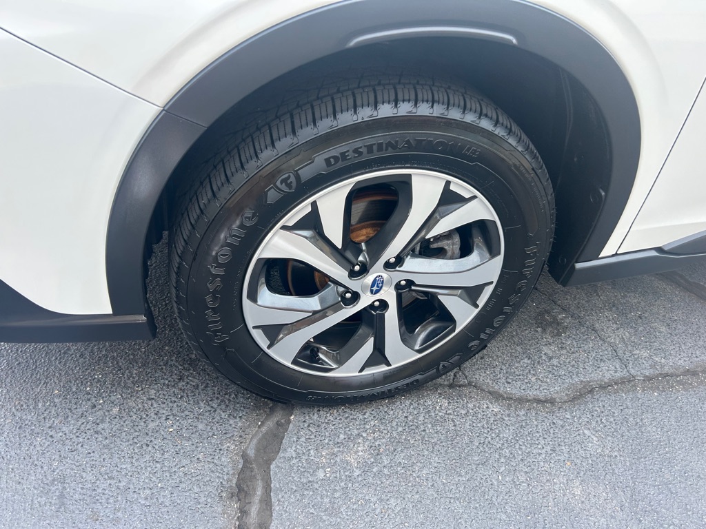Photo 4 of this SUBARU OUTBACK