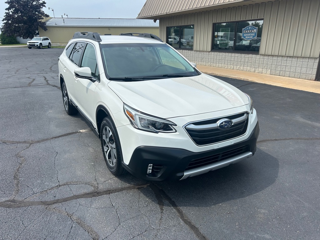 Photo 2 of this SUBARU OUTBACK