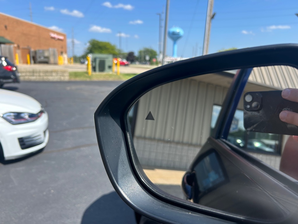 Photo 20 of this NISSAN ROGUE
