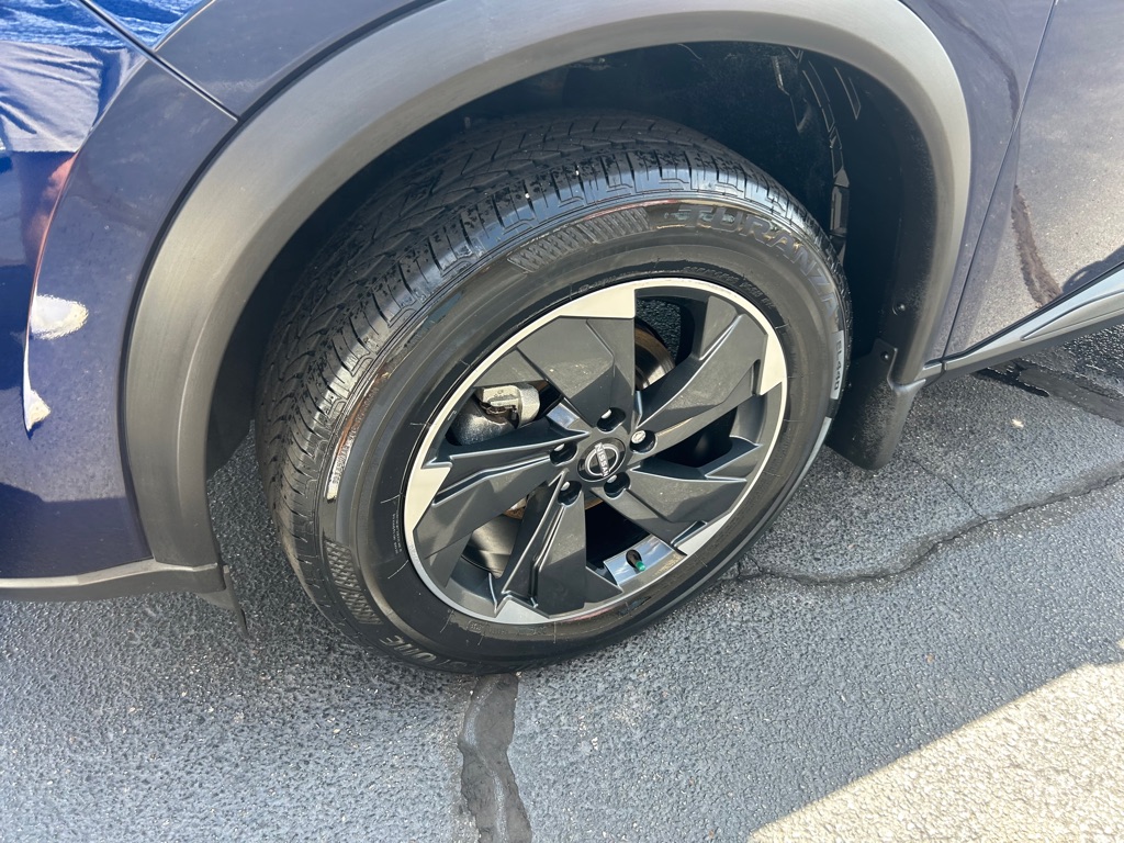 Photo 4 of this NISSAN ROGUE