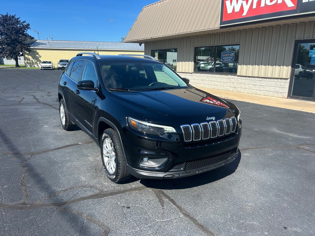 Photo 2 of this JEEP CHEROKEE