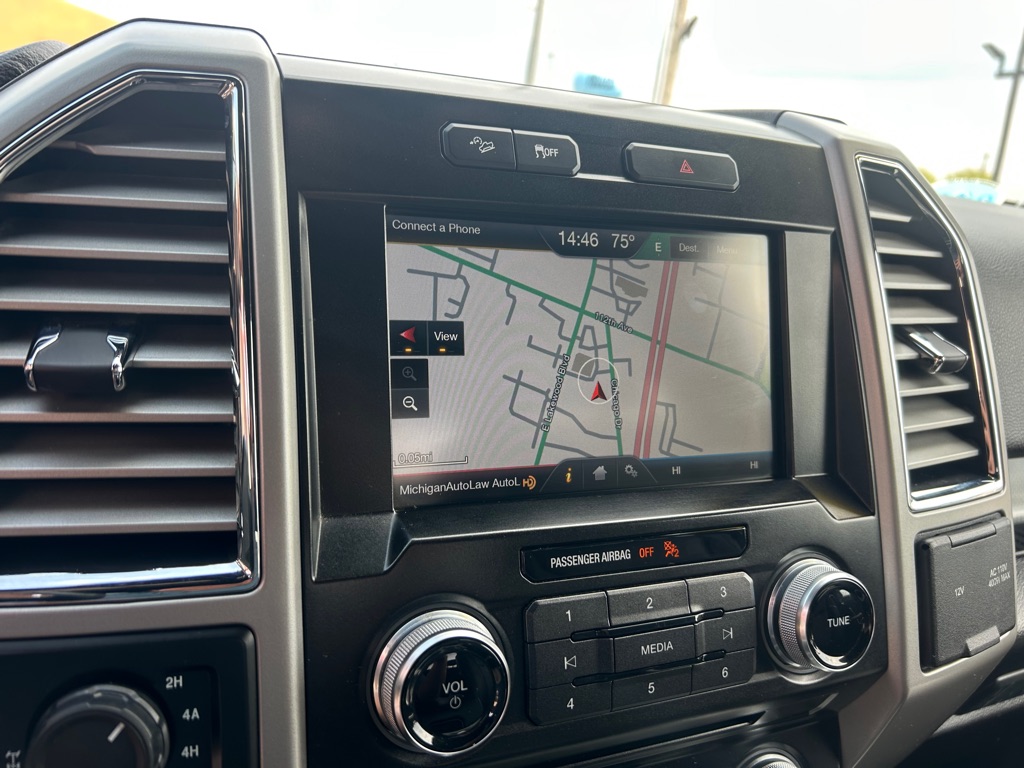 Photo 20 of this FORD F150