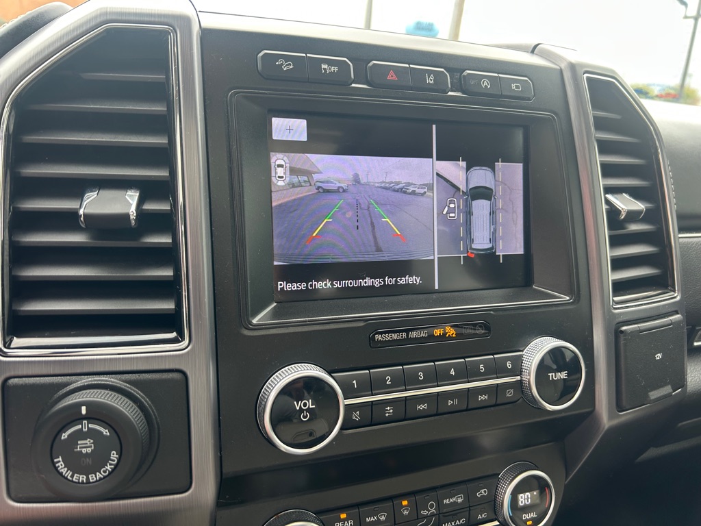 Photo 29 of this FORD EXPEDITION