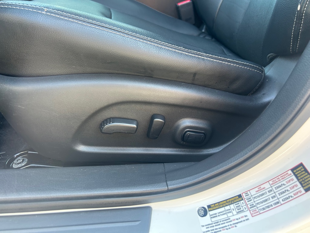 Photo 14 of this NISSAN ALTIMA