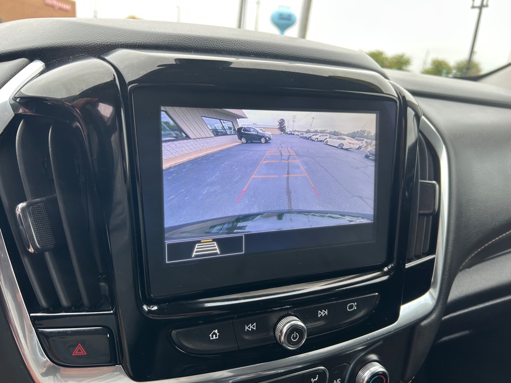 Photo 25 of this CHEVROLET TRAVERSE