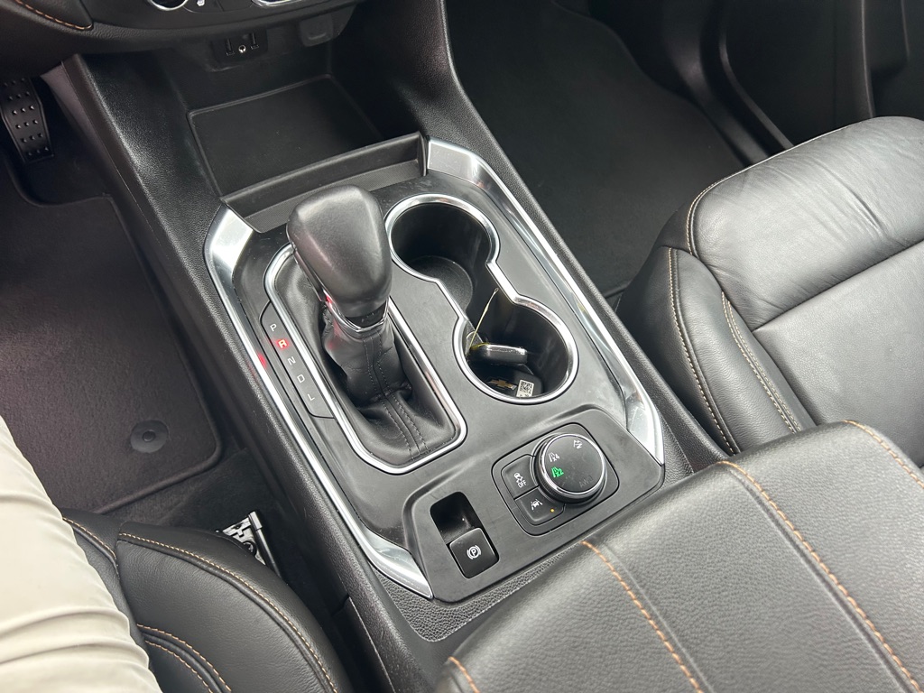 Photo 27 of this CHEVROLET TRAVERSE