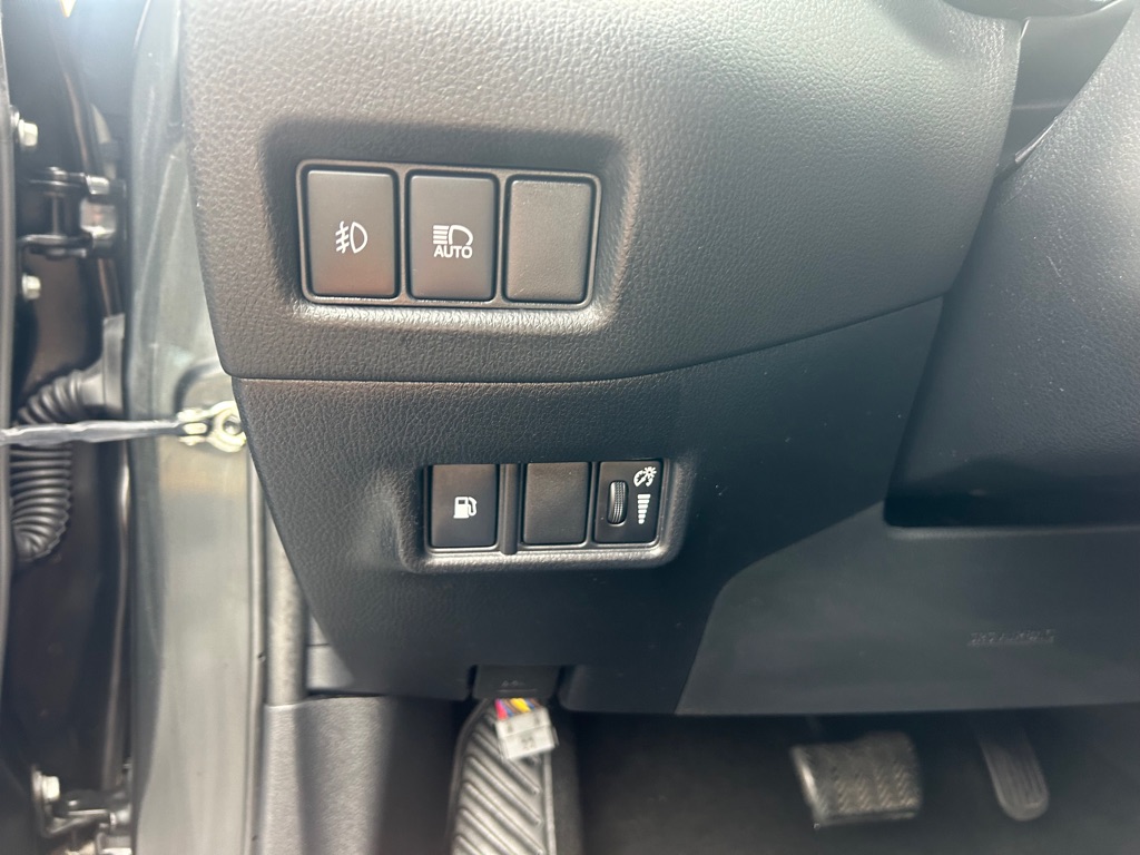 Photo 19 of this TOYOTA C-HR