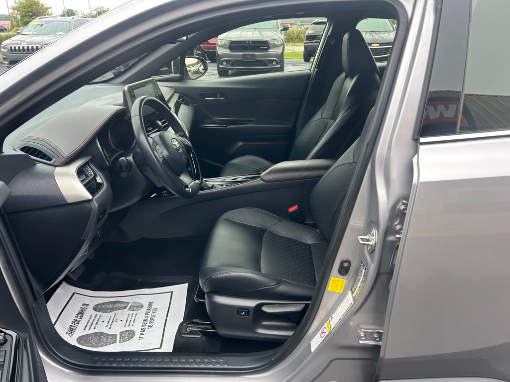 Photo 13 of this TOYOTA C-HR