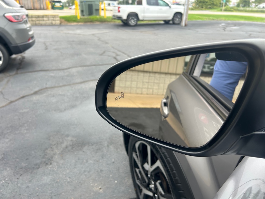 Photo 16 of this TOYOTA C-HR