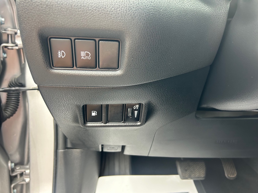 Photo 21 of this TOYOTA C-HR