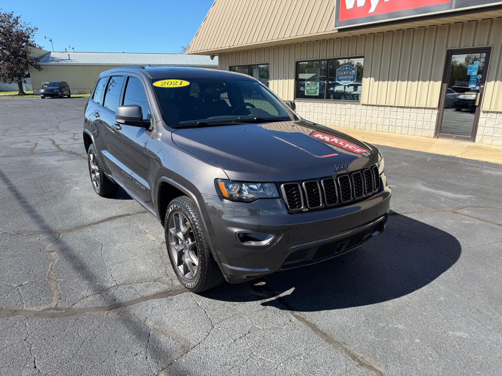 Photo 2 of this JEEP GRAND CHEROKEE