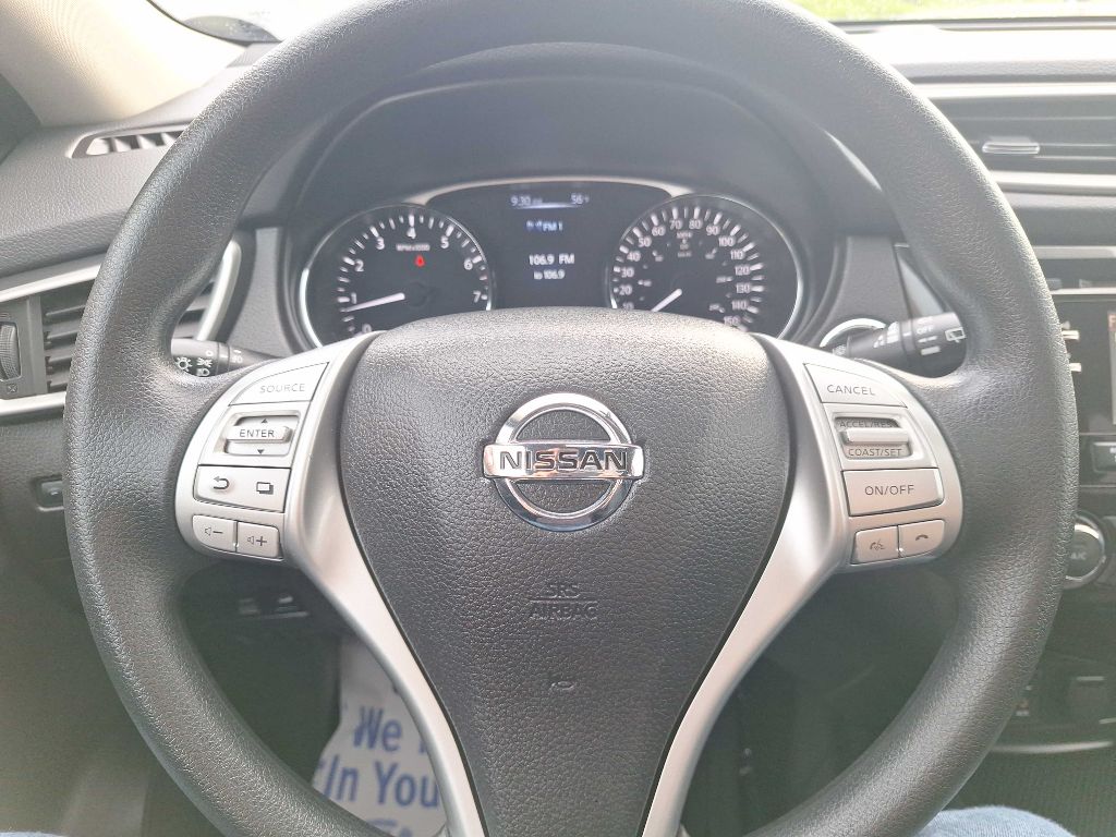 Photo 14 of this NISSAN ROGUE