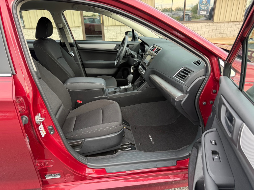 Photo 7 of this SUBARU LEGACY