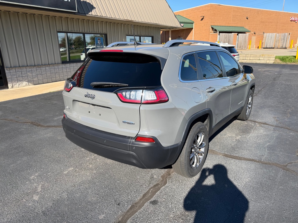Photo 6 of this JEEP CHEROKEE