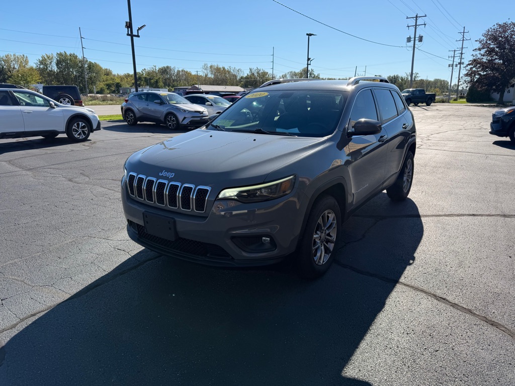 Photo 3 of this JEEP CHEROKEE