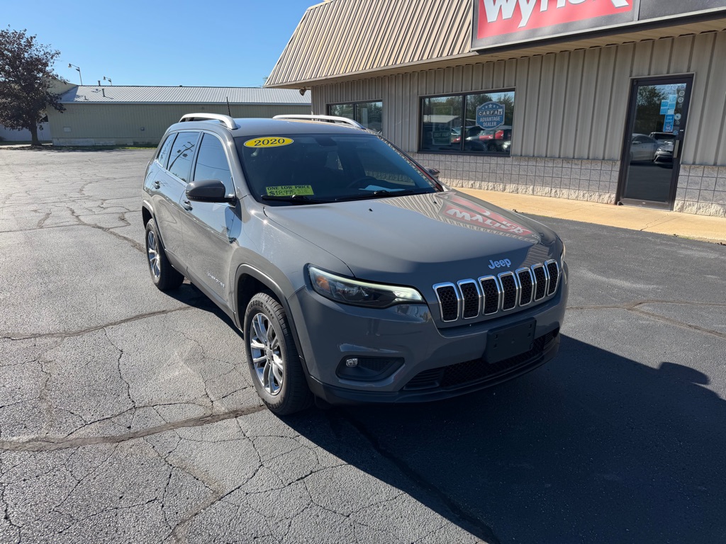 Photo 2 of this JEEP CHEROKEE