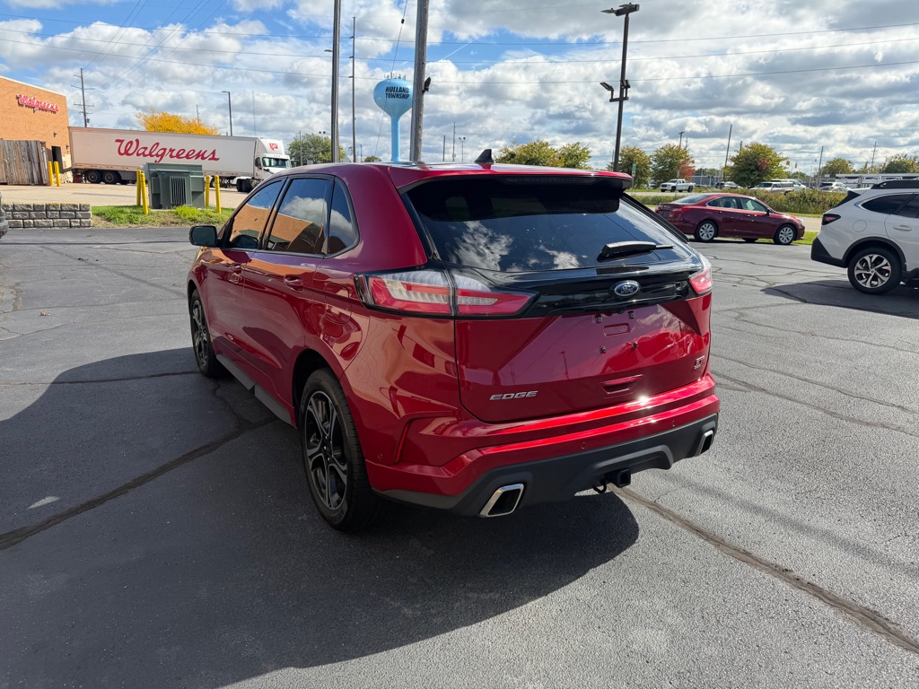 Photo 5 of this FORD EDGE
