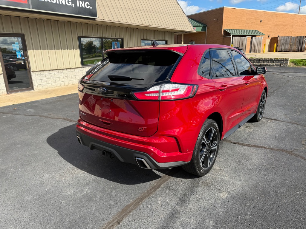 Photo 6 of this FORD EDGE