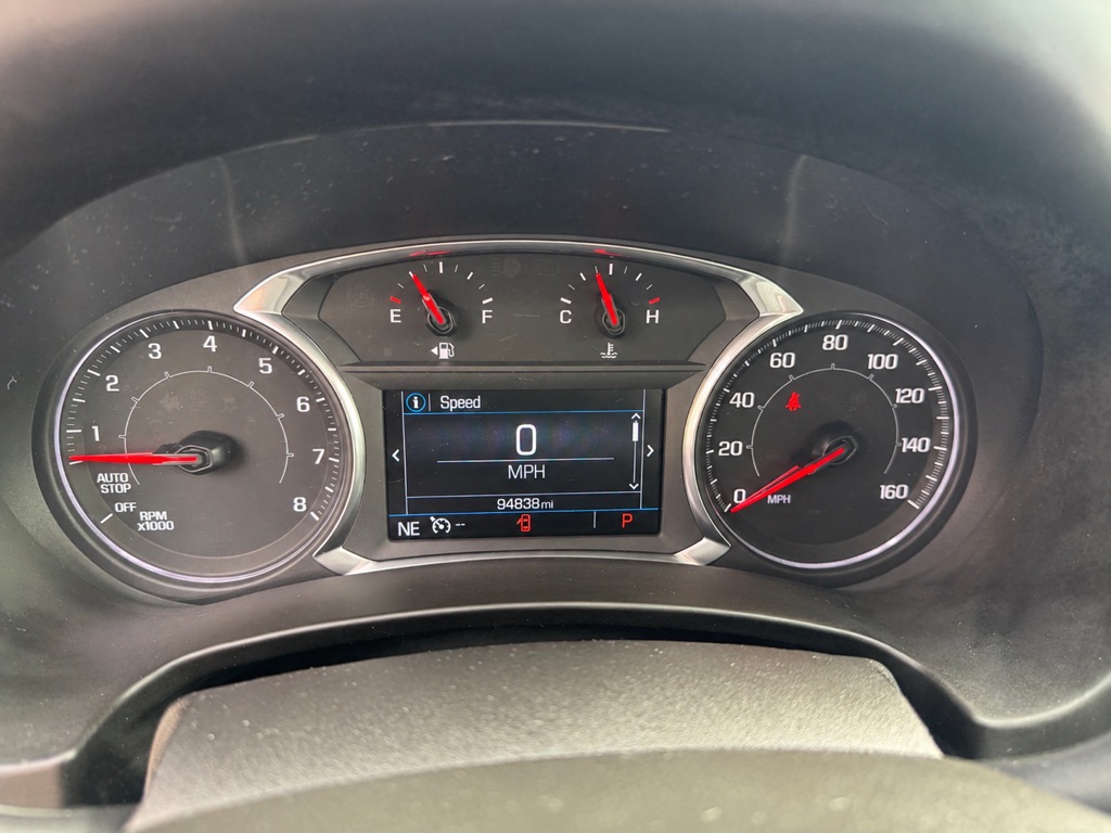 Photo 21 of this GMC TERRAIN