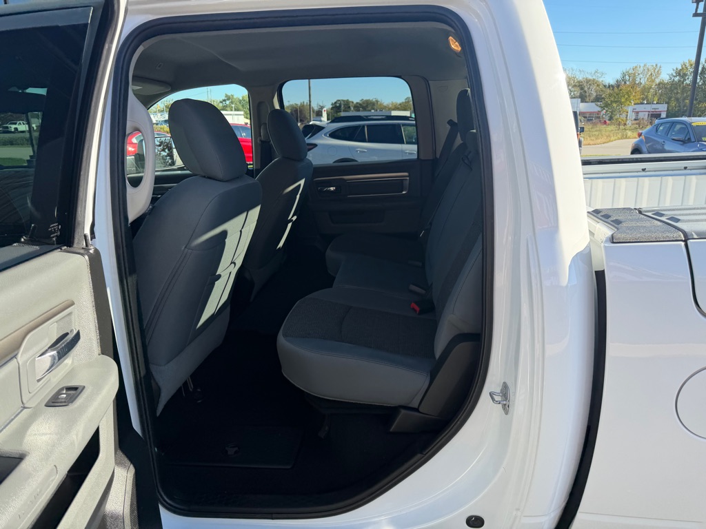 Photo 12 of this RAM 1500
