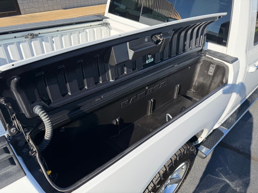 Photo 10 of this RAM 1500