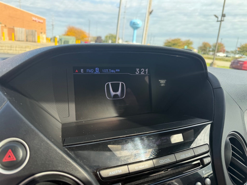 Photo 28 of this HONDA PILOT