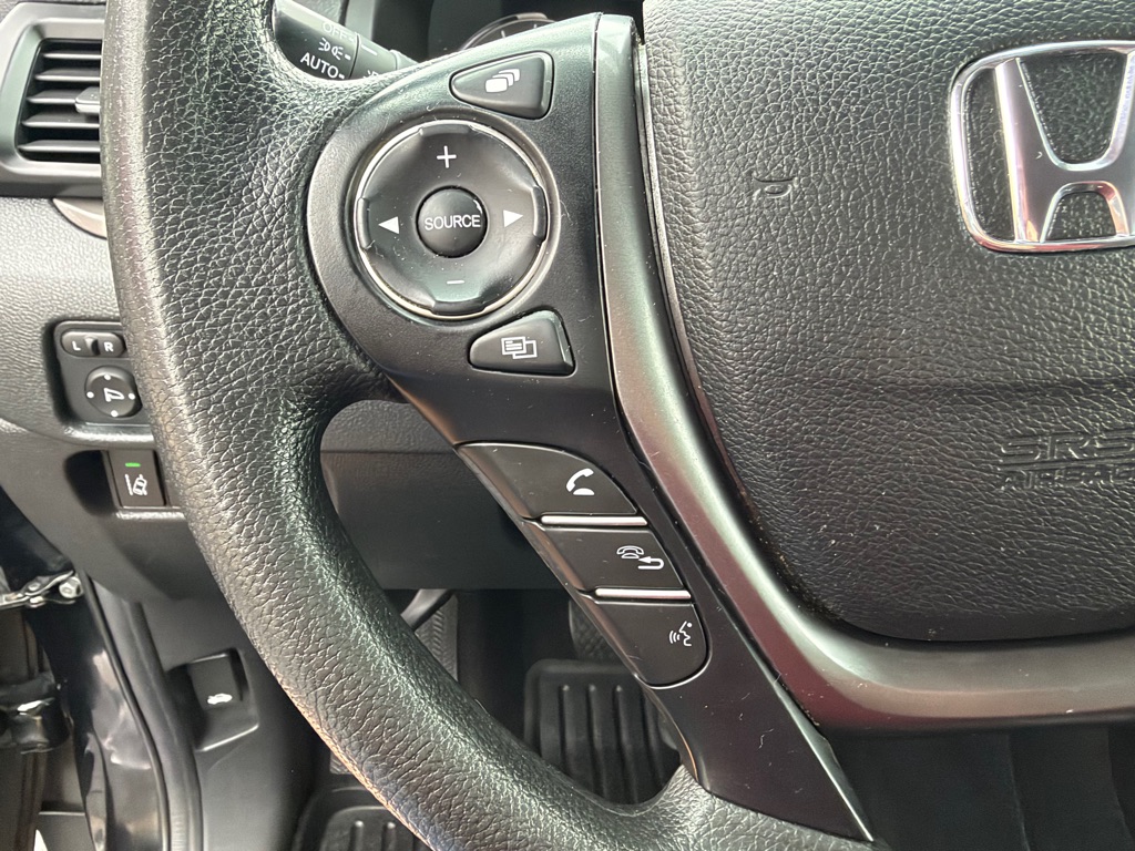 Photo 19 of this HONDA RIDGELINE