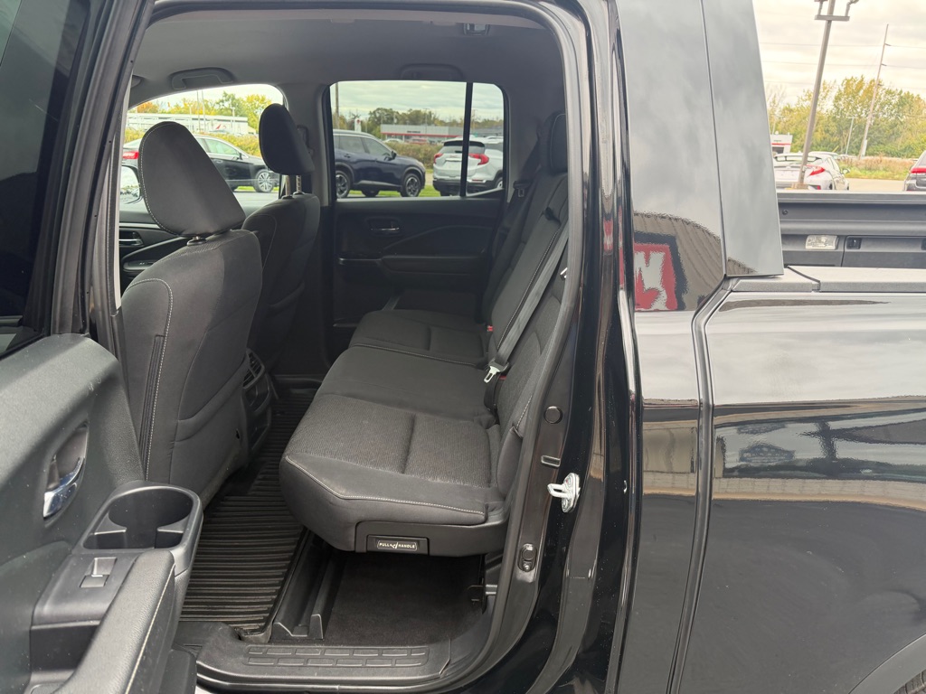 Photo 13 of this HONDA RIDGELINE
