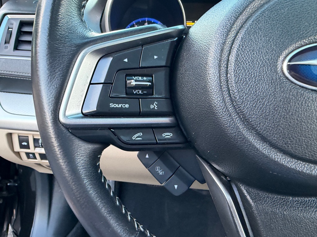 Photo 19 of this SUBARU LEGACY