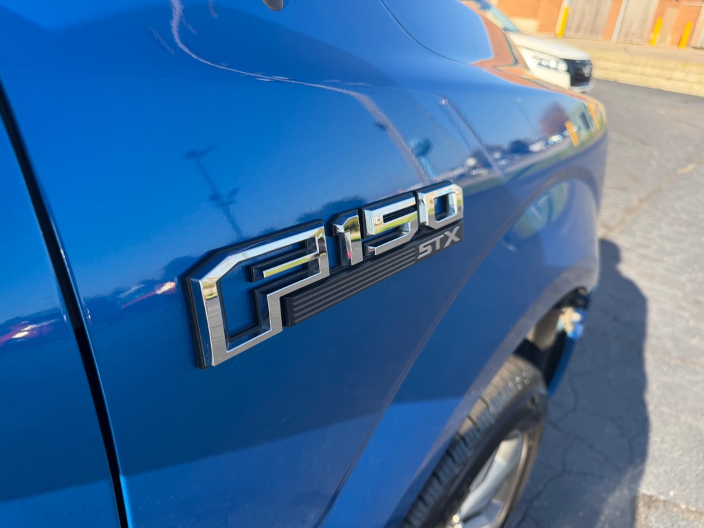 Photo 7 of this FORD F150