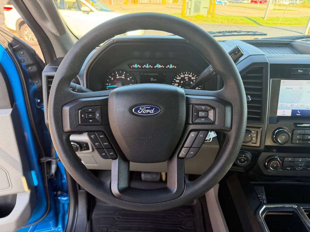 Photo 15 of this FORD F150