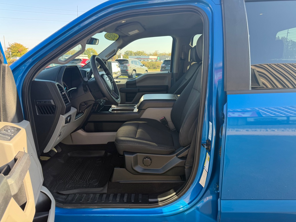 Photo 13 of this FORD F150