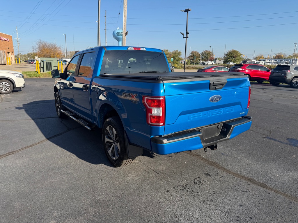 Photo 5 of this FORD F150