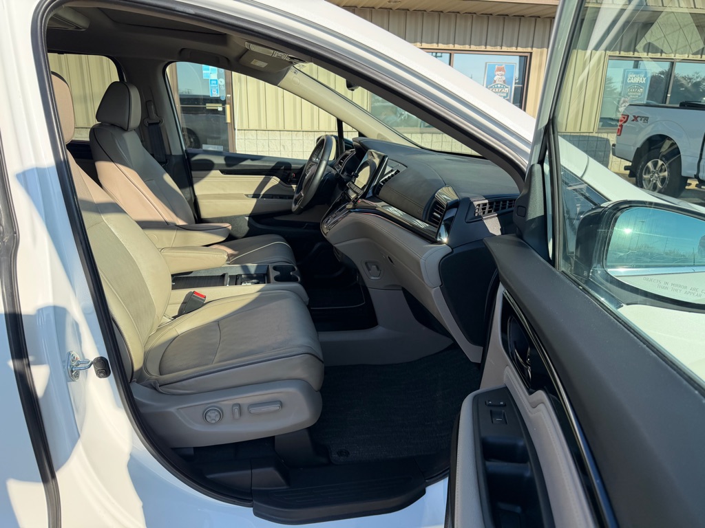 Photo 8 of this HONDA ODYSSEY