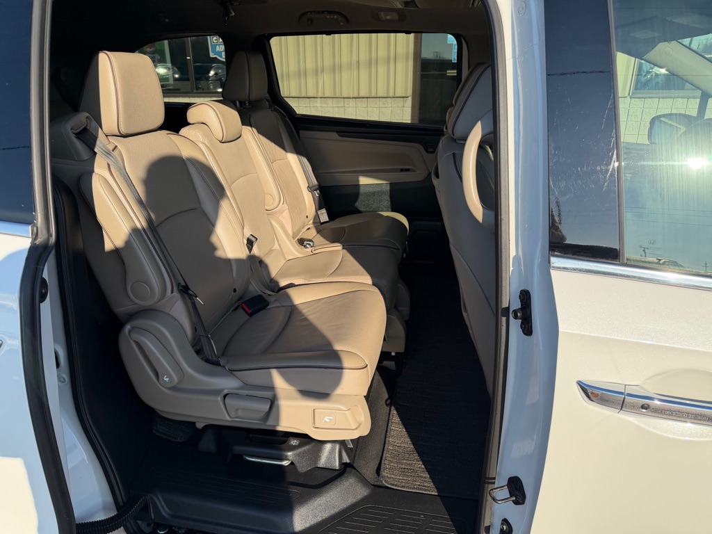 Photo 9 of this HONDA ODYSSEY