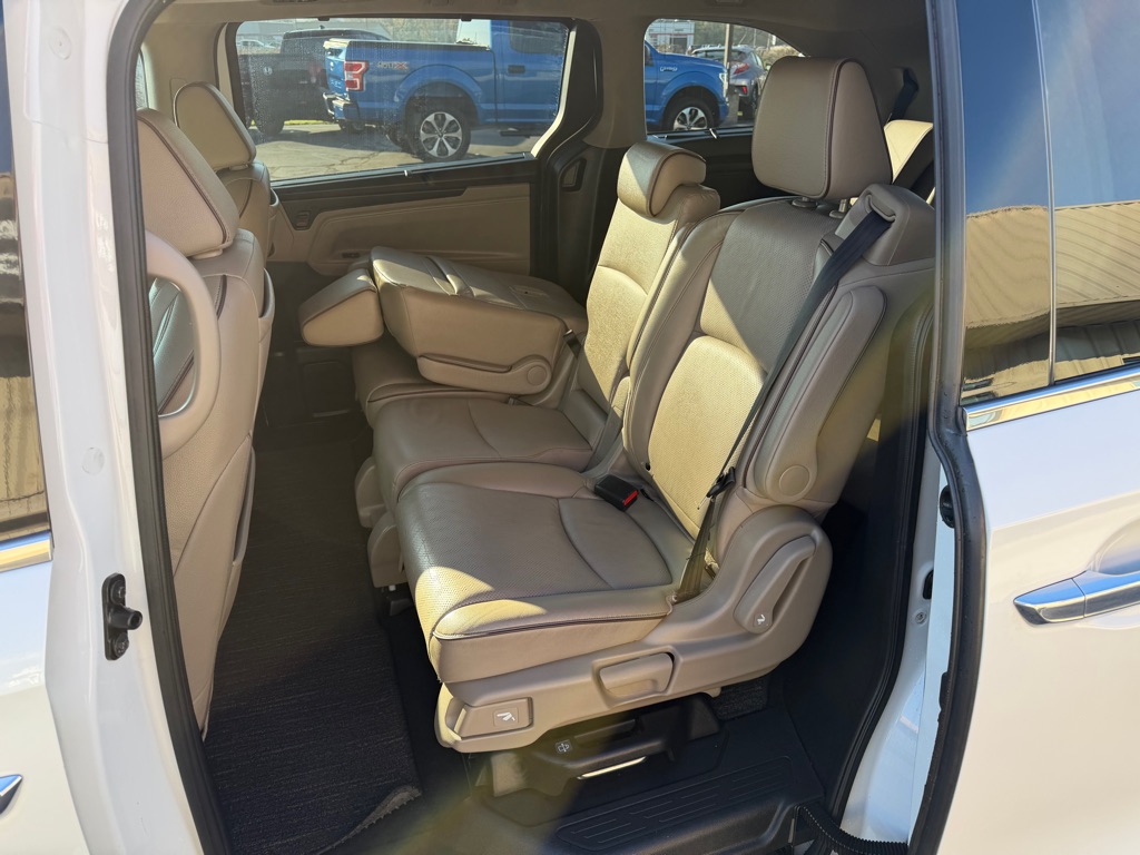 Photo 14 of this HONDA ODYSSEY