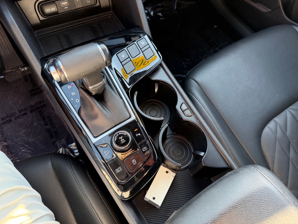 Photo 26 of this KIA SPORTAGE