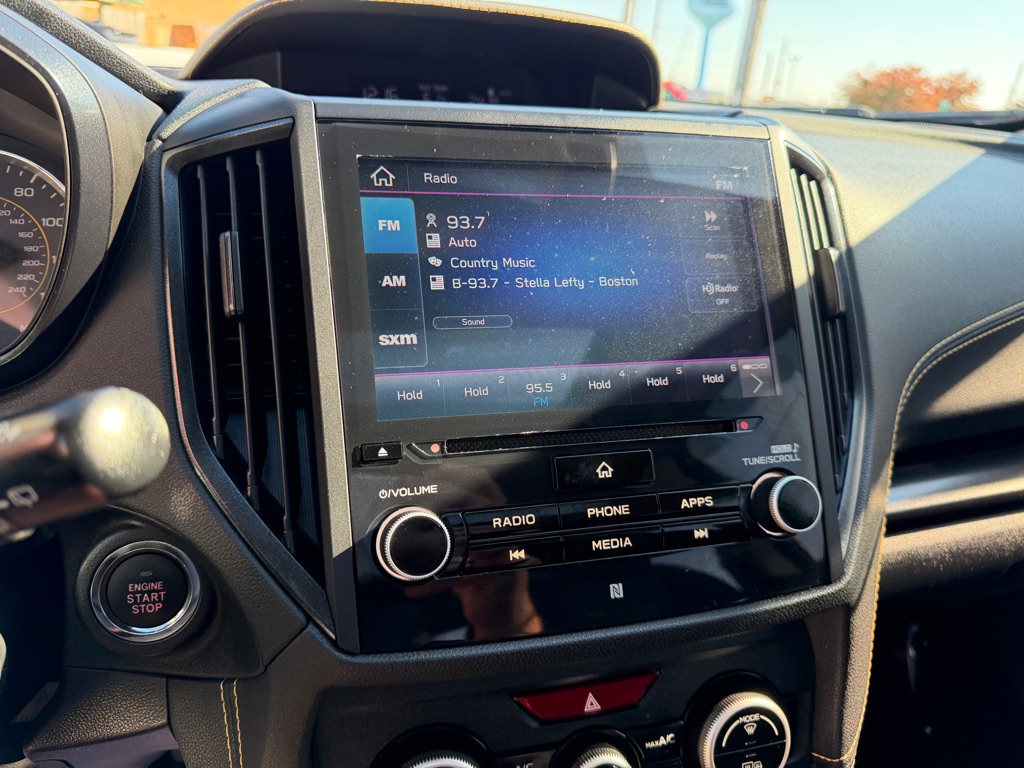 Photo 40 of this SUBARU CROSSTREK
