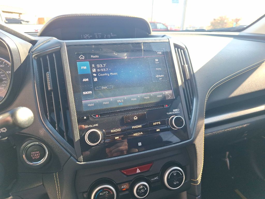 Photo 15 of this SUBARU CROSSTREK