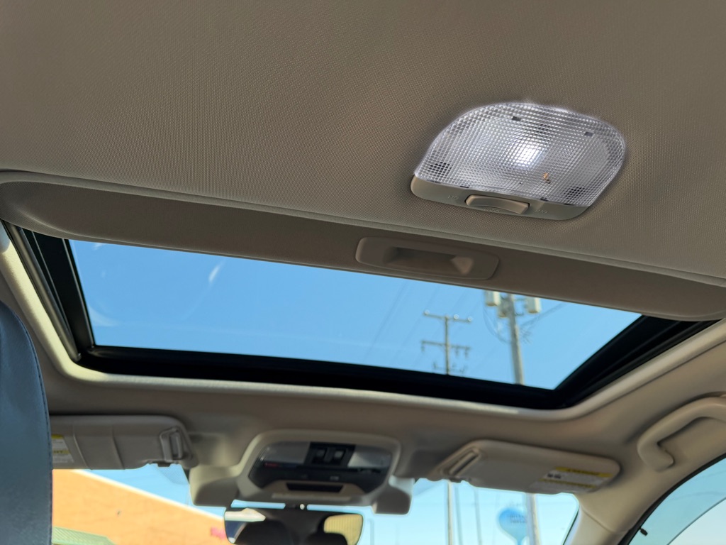 Photo 29 of this SUBARU CROSSTREK