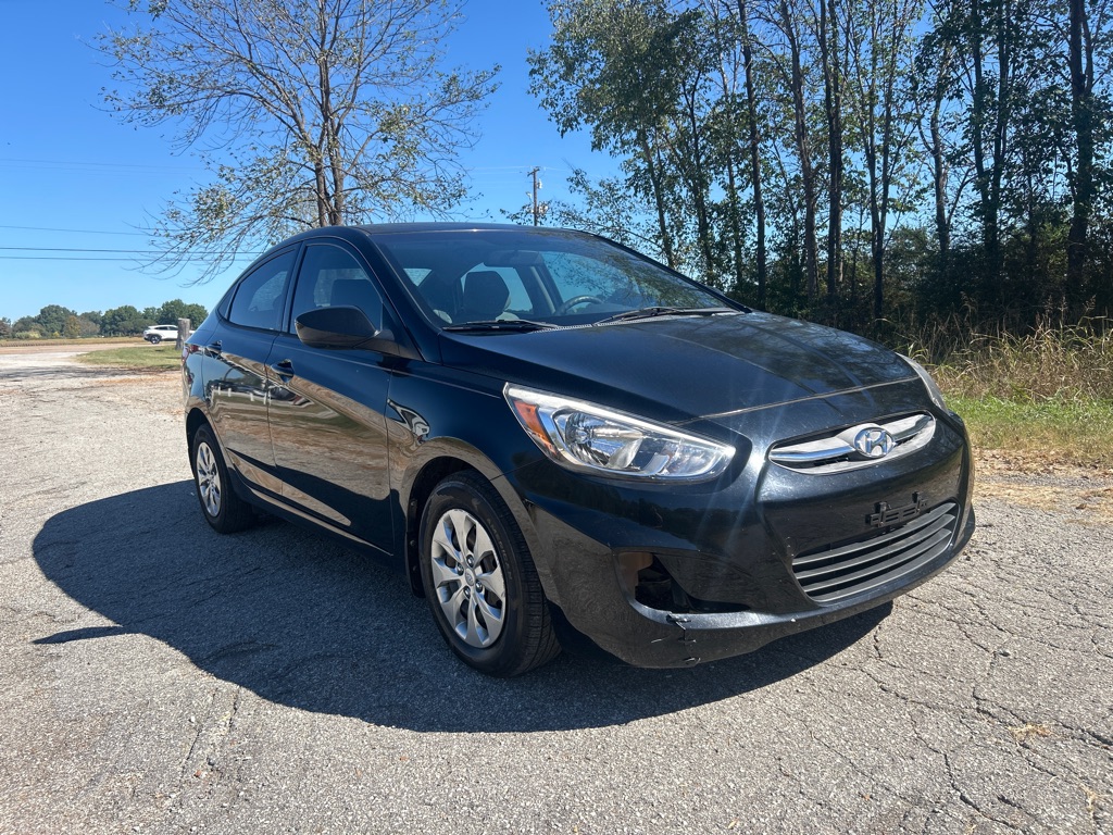 2017 Hyundai Accent SE Sedan FWD