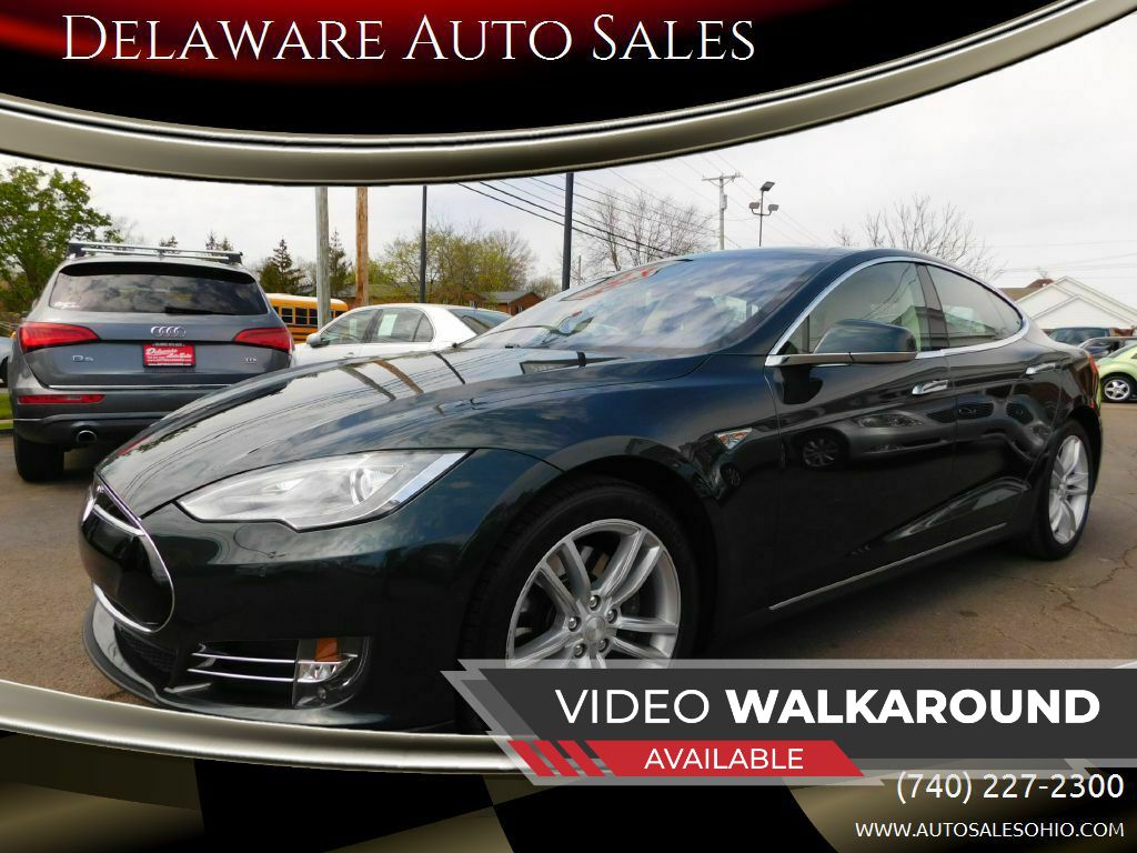 2014 Tesla Model S S's photo