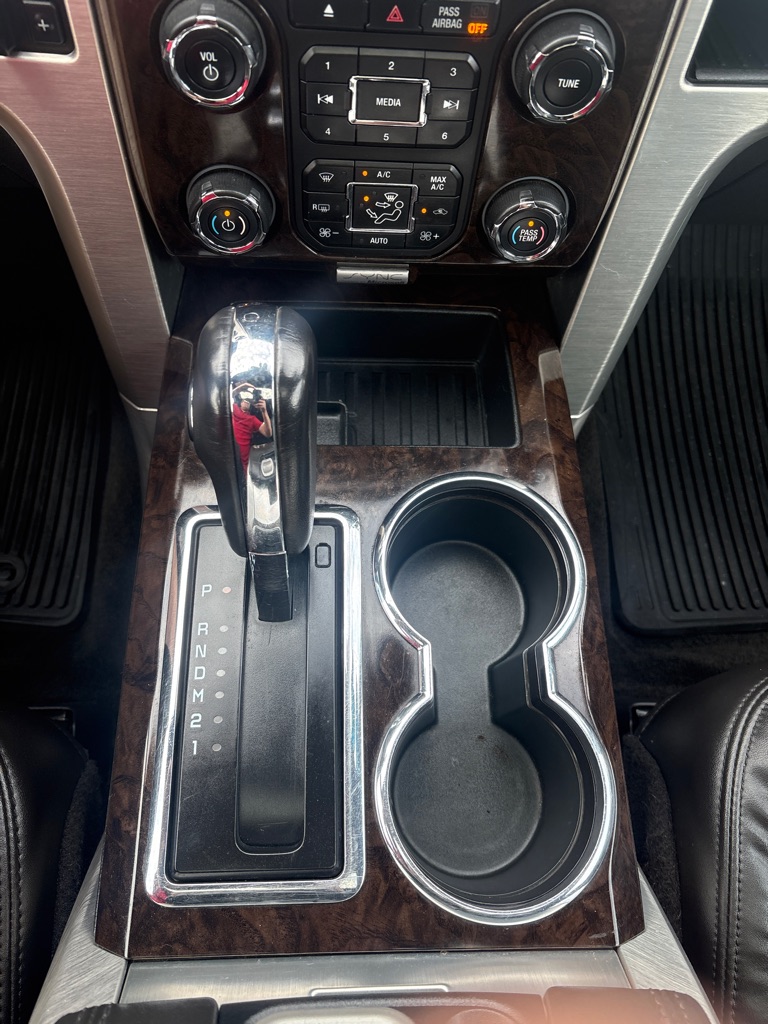 Photo 20 of this FORD F150