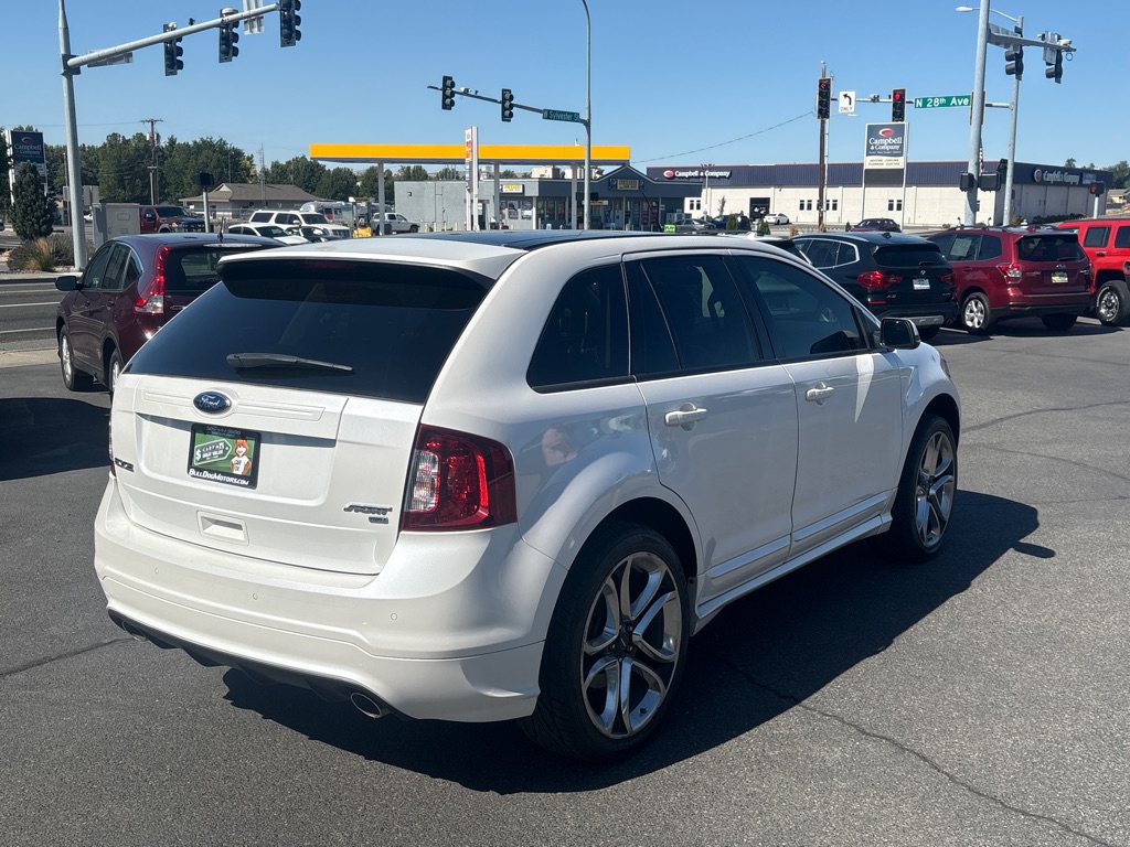 Photo 7 of this FORD EDGE