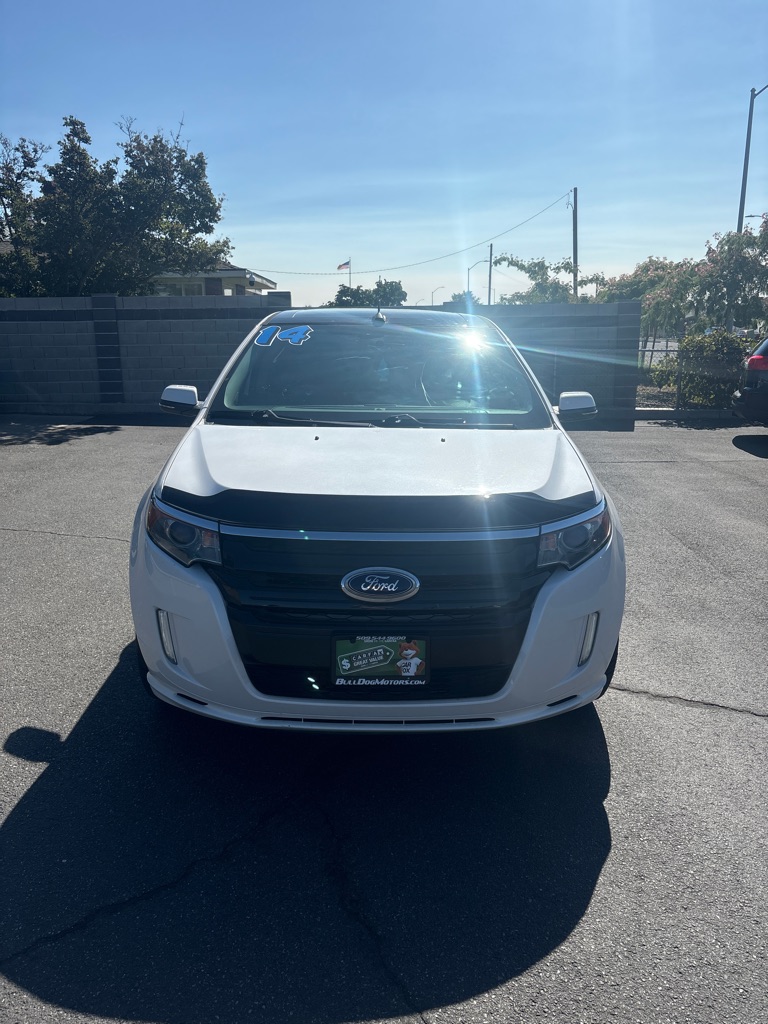 Photo 4 of this FORD EDGE