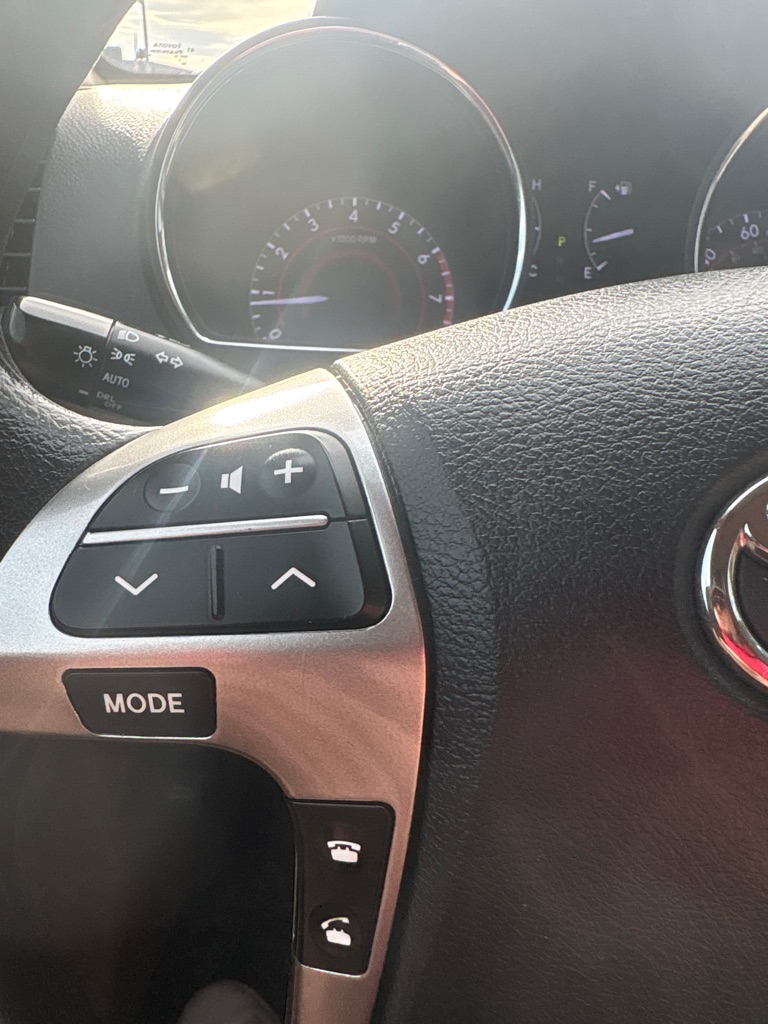 Photo 17 of this TOYOTA HIGHLANDER