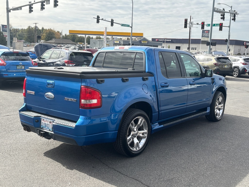 Photo 7 of this FORD EXPLORER SPORT