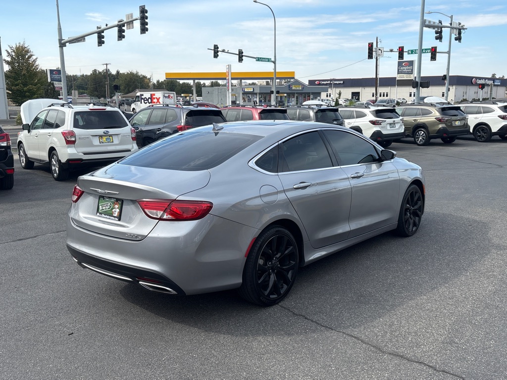 Photo 7 of this CHRYSLER 200