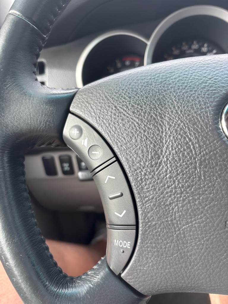 Photo 19 of this TOYOTA 4RUNNER
